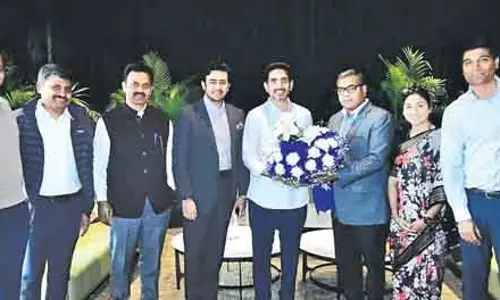 Andhra : विभिन्न पार्टियों के युवा सांसदों की मंत्री लोकेश के साथ बैठक Andhra : विभिन्न पार्टियों के युवा सांसदों की मंत्री लोकेश के साथ बैठक