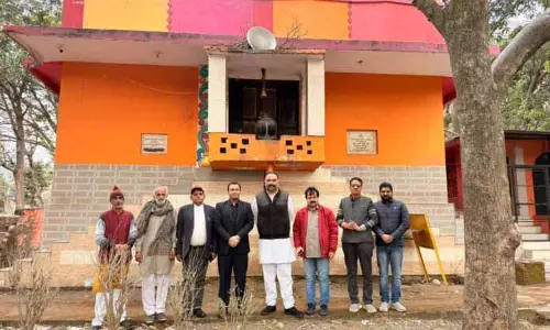 Ranvijay Singh ने अरनास में गौरी शंकर मंदिर का दौरा किया Ranvijay Singh ने अरनास में गौरी शंकर मंदिर का दौरा किया