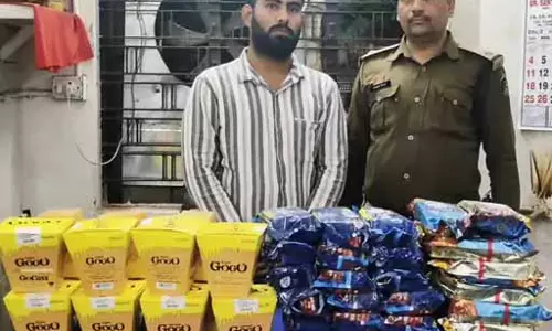 2 लाख का नशे का सामान जब्त, दुर्ग शहर में छापेमारी अभियान 2 लाख का नशे का सामान जब्त, दुर्ग शहर में छापेमारी अभियान