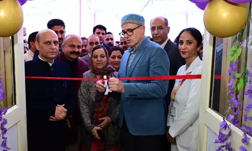 सरकार कैंसर मरीजों को बेहतरीन सुविधाएं देने के लिए प्रतिबद्ध है: CM