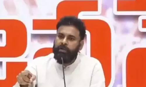 SIT रिपोर्ट ने YCP को क्लीन चिट नहीं दी: पवन कल्याण SIT रिपोर्ट ने YCP को क्लीन चिट नहीं दी: पवन कल्याण
