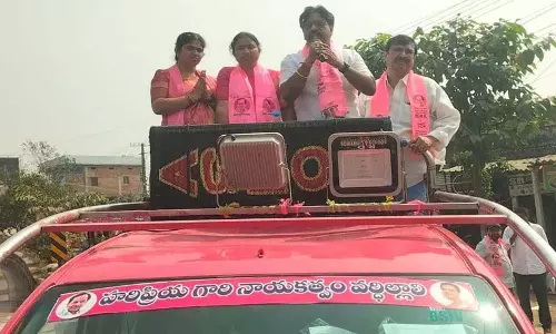 Haripriya Nayak और आरजेसी कृष्णा ने इलेंदु चुनाव में कांग्रेस की हार का आग्रह किया