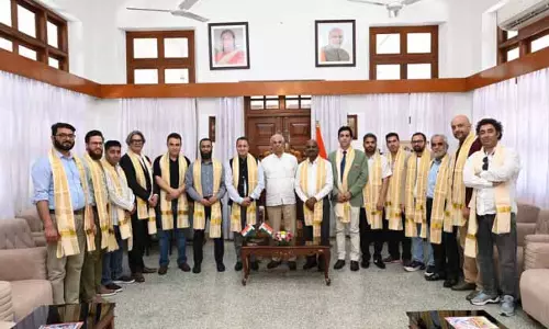 केरल और J&K के बीच गहरे आध्यात्मिक और सांस्कृतिक संबंध हैं: Governor Arlekar केरल और J&K के बीच गहरे आध्यात्मिक और सांस्कृतिक संबंध हैं: Governor Arlekar