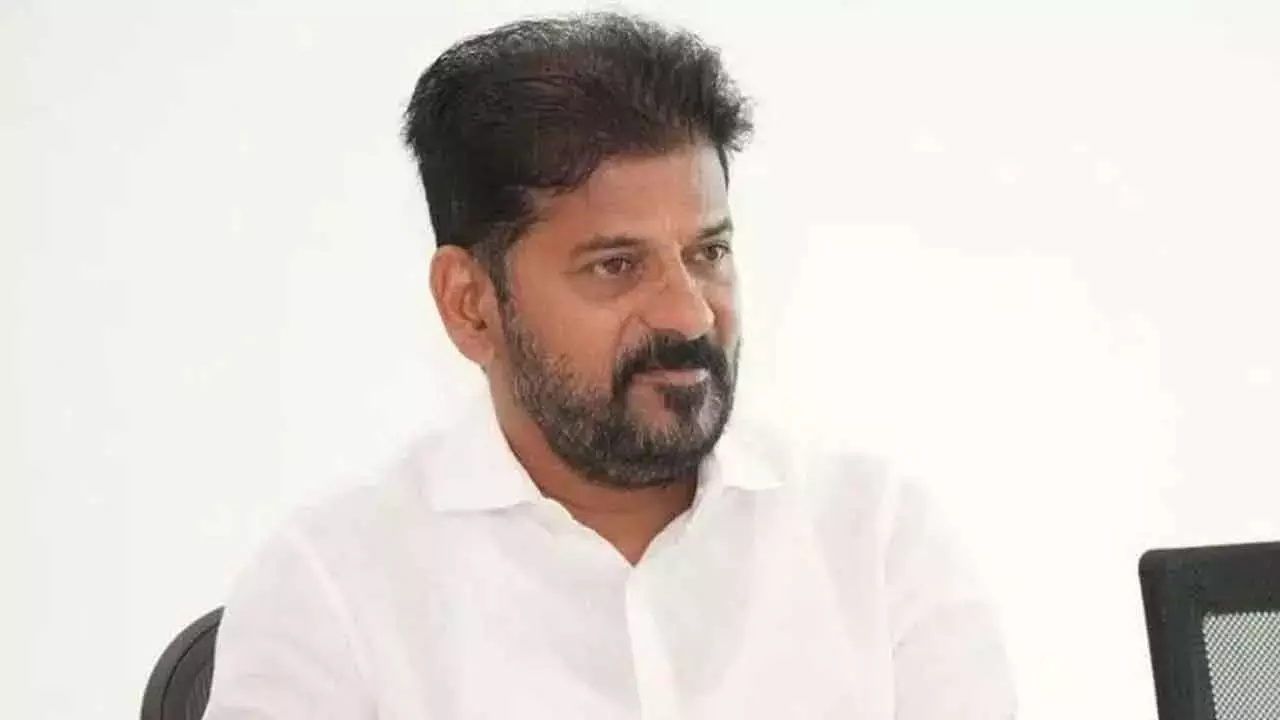 रेवंत रेड्डी ने कांग्रेस उम्मीदवारों से पैसा नहीं, बल्कि भरोसा जीतने की अपील की