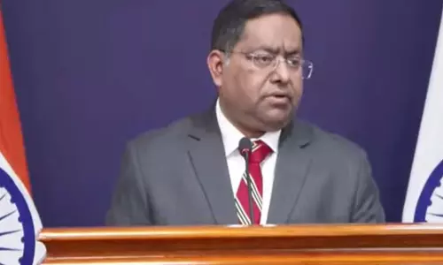 India ने रूसी तेल आयात रोकने के दावे को खारिज किया India ने रूसी तेल आयात रोकने के दावे को खारिज किया