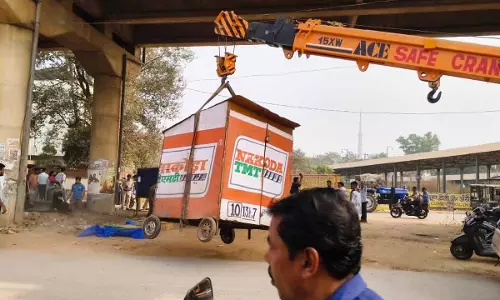 रायपुर में टीम प्रहरी अभियान, जोन 9 में 14 ठेले हटाए