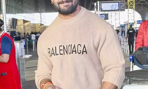 मैंने हमेशा बड़ा भाई माना, अब मिलना न मिलना पवन सिंह की मर्जी: खेसारी लाल यादव मैंने हमेशा बड़ा भाई माना, अब मिलना न मिलना पवन सिंह की मर्जी: खेसारी लाल यादव