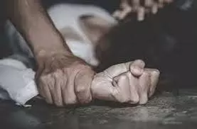 Haryana: कोल्ड ड्रिंक में नशीला पदार्थ देकर युवती से रेप Haryana: कोल्ड ड्रिंक में नशीला पदार्थ देकर युवती से रेप