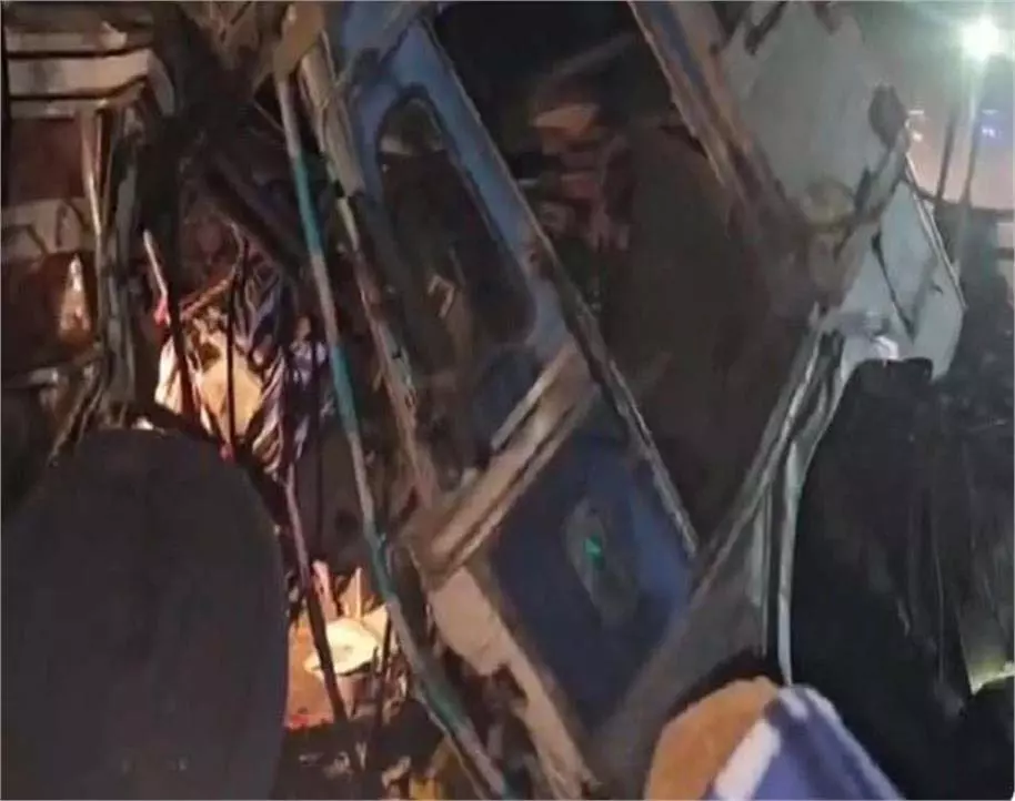 Punjab: दर्दनाक हादसा, मौके पर 2 लोगों की मौत Punjab: दर्दनाक हादसा, मौके पर 2 लोगों की मौत