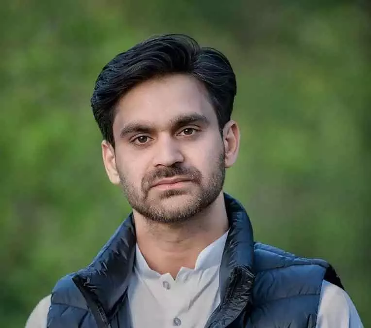 PDP MLA ने सीएम से जम्मू-कश्मीर के युवाओं से बातचीत के लिए केंद्र पर दबाव डालने को कहा PDP MLA ने सीएम से जम्मू-कश्मीर के युवाओं से बातचीत के लिए केंद्र पर दबाव डालने को कहा
