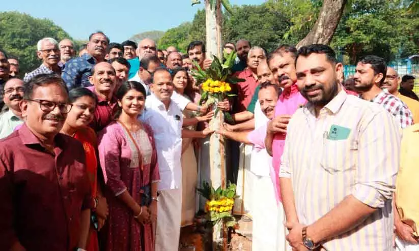 पंडाल में पैदल परेड की गई; Thrissur पूरम प्रदर्शनी 20 मार्च से पंडाल में पैदल परेड की गई; Thrissur पूरम प्रदर्शनी 20 मार्च से