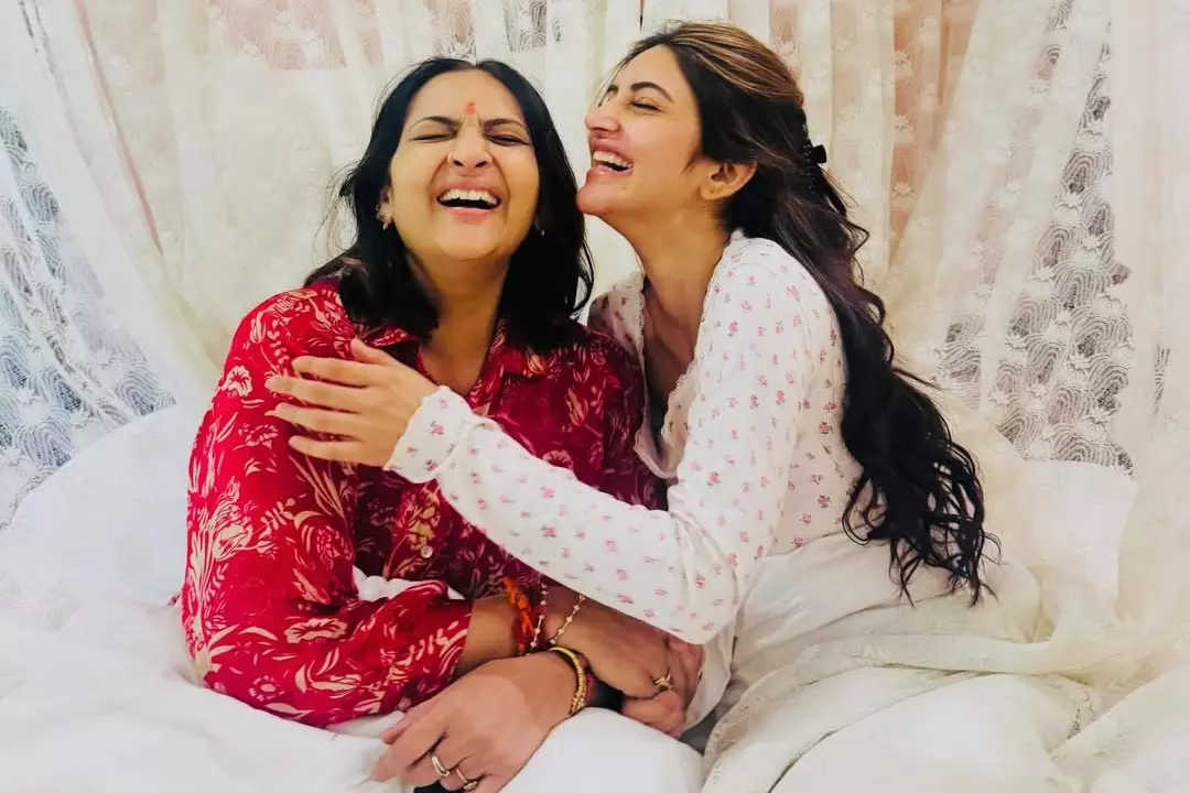 Sreeleela ने एक दिल छू लेने वाली बर्थडे पोस्ट में कहा, आप हर जन्म में मेरी अम्मा बनें Sreeleela ने एक दिल छू लेने वाली बर्थडे पोस्ट में कहा, आप हर जन्म में मेरी अम्मा बनें
