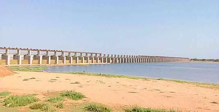 महानदी जल विवाद: Odisha ने केंद्र से मध्यस्थता कर मामला सुलझाने का आग्रह किया महानदी जल विवाद: Odisha ने केंद्र से मध्यस्थता कर मामला सुलझाने का आग्रह किया