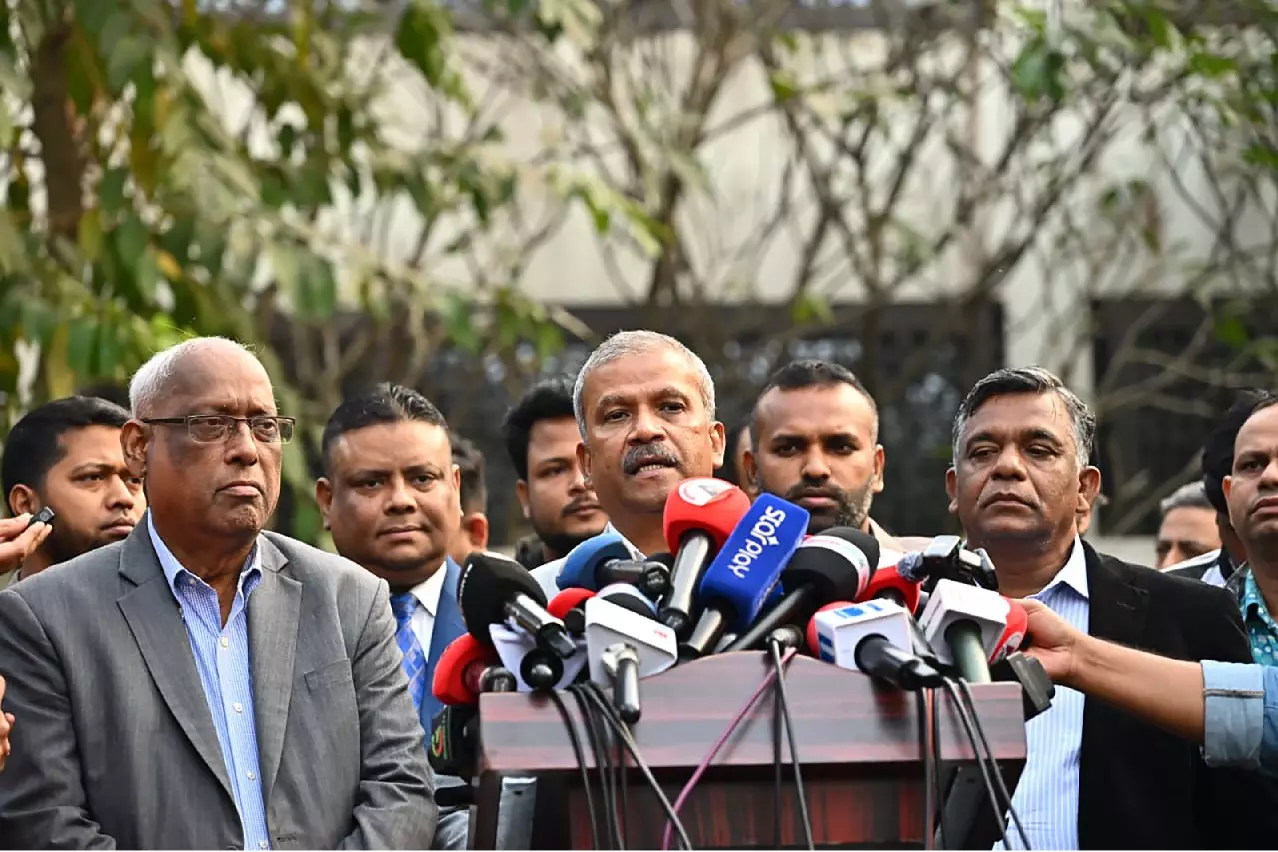 Bangladesh के खेल सलाहकार ने T20 वर्ल्ड कप पर पाकिस्तान के PM शरीफ़ की सराहना की Bangladesh के खेल सलाहकार ने T20 वर्ल्ड कप पर पाकिस्तान के PM शरीफ़ की सराहना की