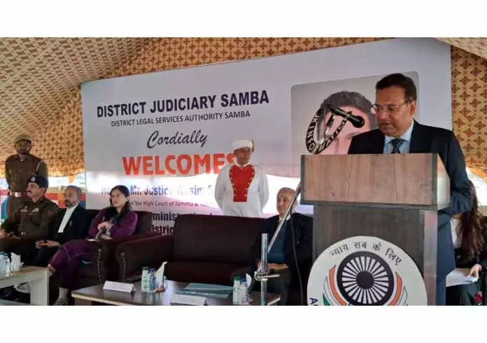 जस्टिस नरगल ने Samba में न्यायिक इंफ्रास्ट्रक्चर और कामकाज की समीक्षा की जस्टिस नरगल ने Samba में न्यायिक इंफ्रास्ट्रक्चर और कामकाज की समीक्षा की