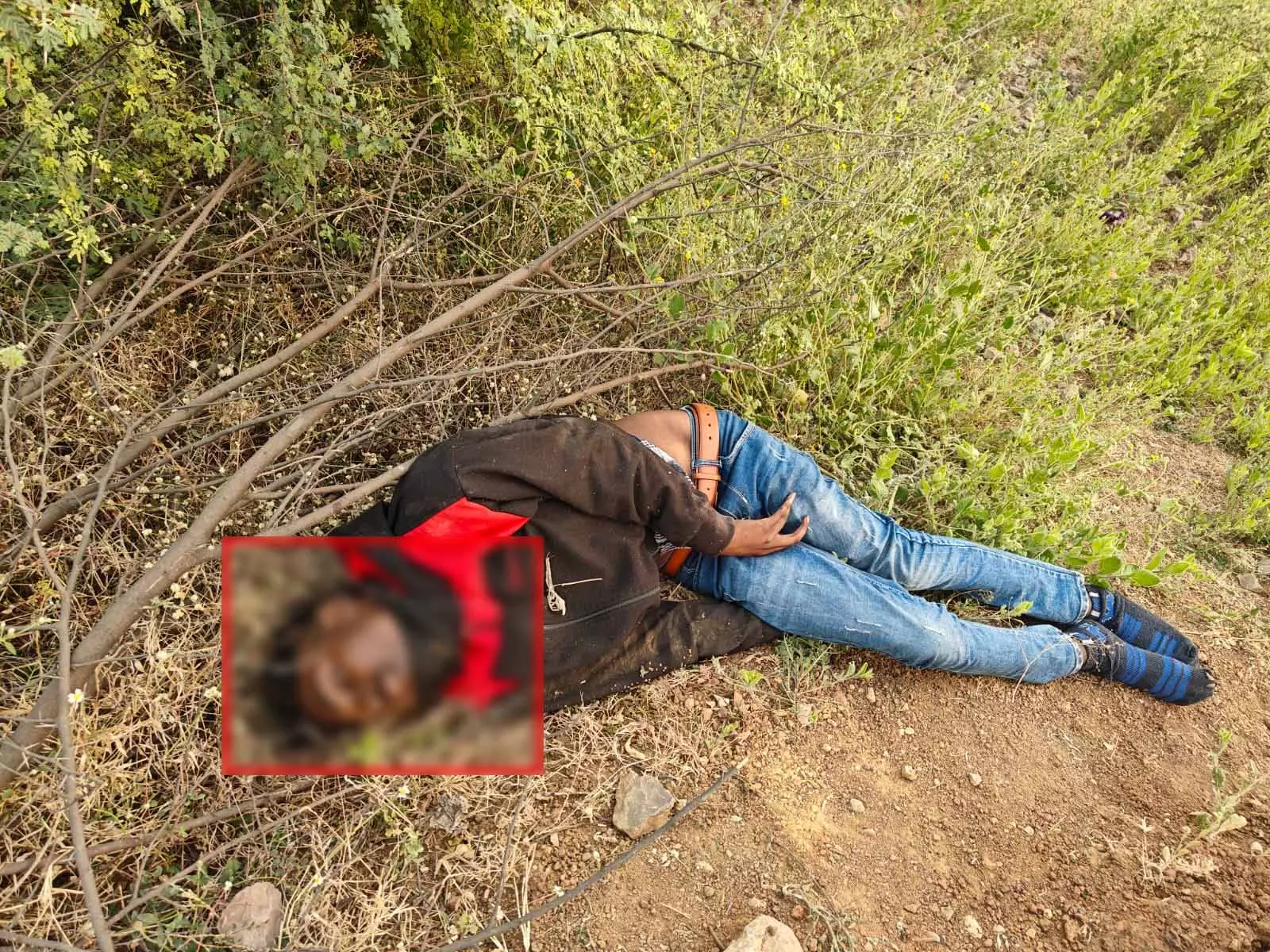 अभनपुर में ट्रेन से गिरकर युवक की मौत, रेलवे परीक्षा देने आया था रायपुर अभनपुर में ट्रेन से गिरकर युवक की मौत, रेलवे परीक्षा देने आया था रायपुर
