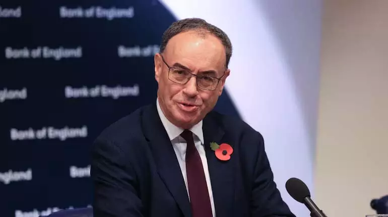 Bank of England ने तेज़ कटौती की मांगों के बीच ब्याज दरें स्थिर रखीं Bank of England ने तेज़ कटौती की मांगों के बीच ब्याज दरें स्थिर रखीं