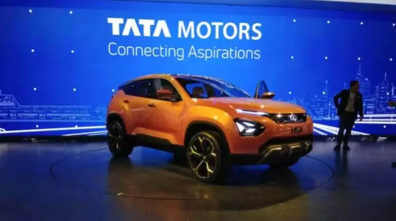 JLR साइबर हमले के कारण Q3 में टाटा मोटर्स PV को नुकसान हुआ JLR साइबर हमले के कारण Q3 में टाटा मोटर्स PV को नुकसान हुआ