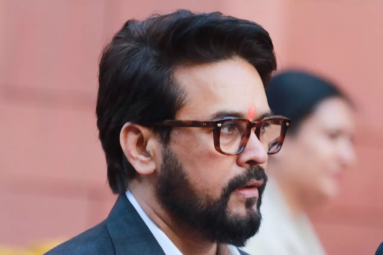BCCI में सक्रिय होने के रास्ते खुले, सुप्रीम कोर्ट ने अनुराग ठाकुर से बैन हटाया BCCI में सक्रिय होने के रास्ते खुले, सुप्रीम कोर्ट ने अनुराग ठाकुर से बैन हटाया