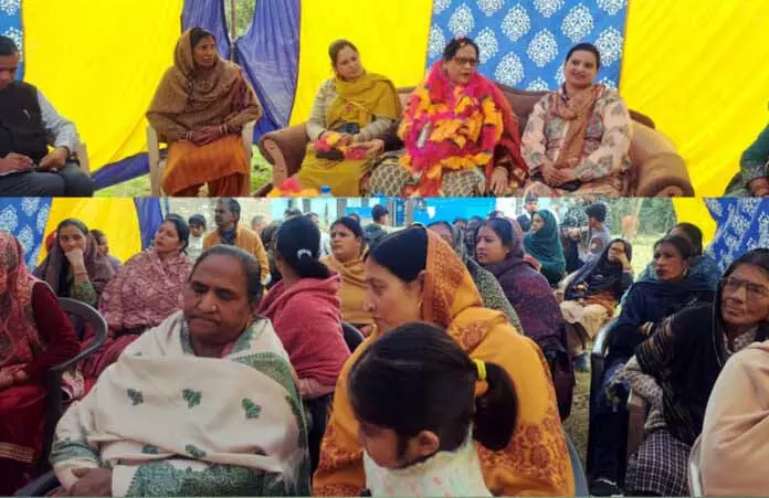 पंचायत चुनाव के लिए प्रयास तेज़ करें, लूथरा ने NC कार्यकर्ताओं से कहा पंचायत चुनाव के लिए प्रयास तेज़ करें, लूथरा ने NC कार्यकर्ताओं से कहा