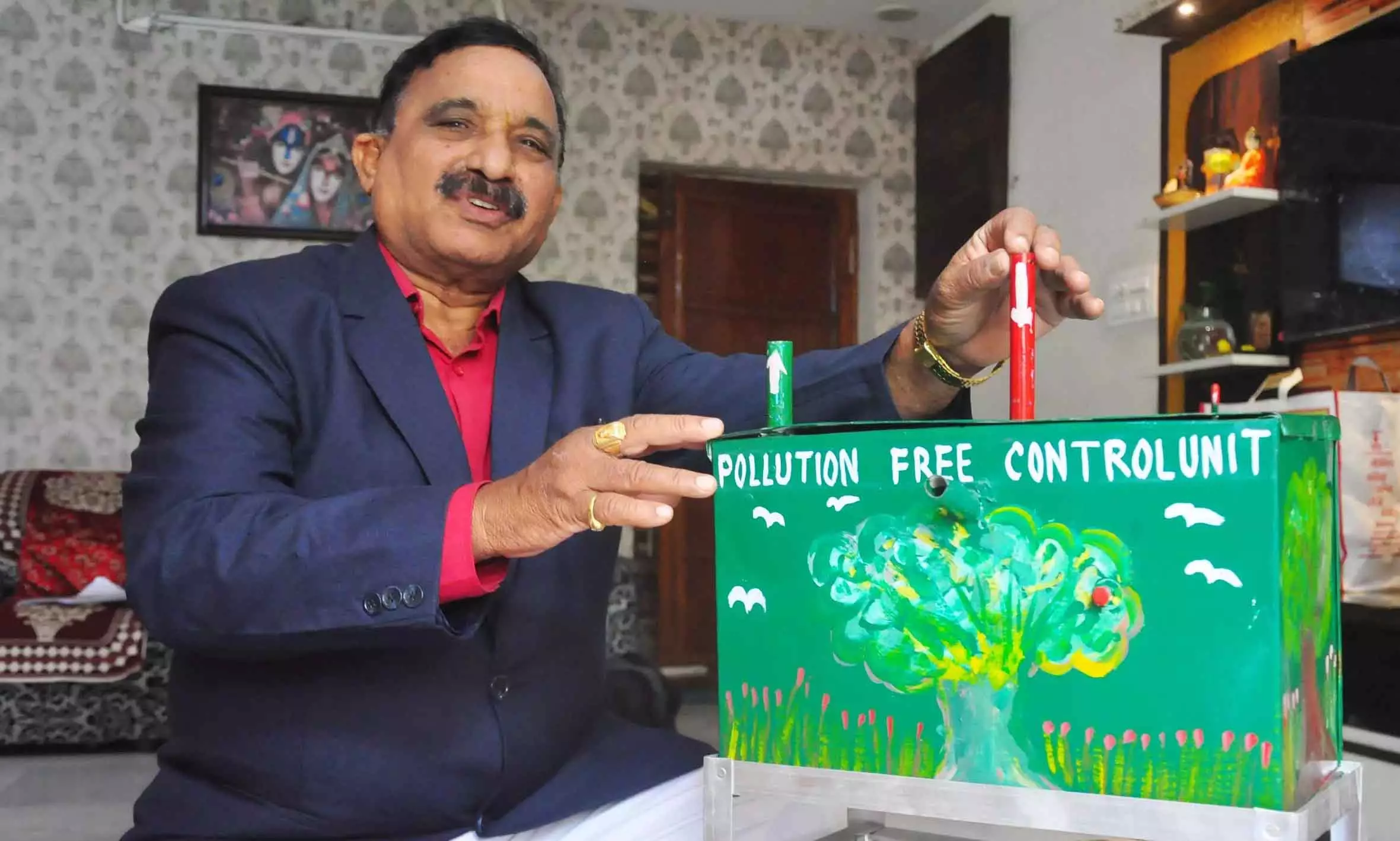 पिता-पुत्री ने ऑटो Pollution घटाने वाला इनोवेटिव डिवाइस पेटेंट कराया पिता-पुत्री ने ऑटो Pollution घटाने वाला इनोवेटिव डिवाइस पेटेंट कराया