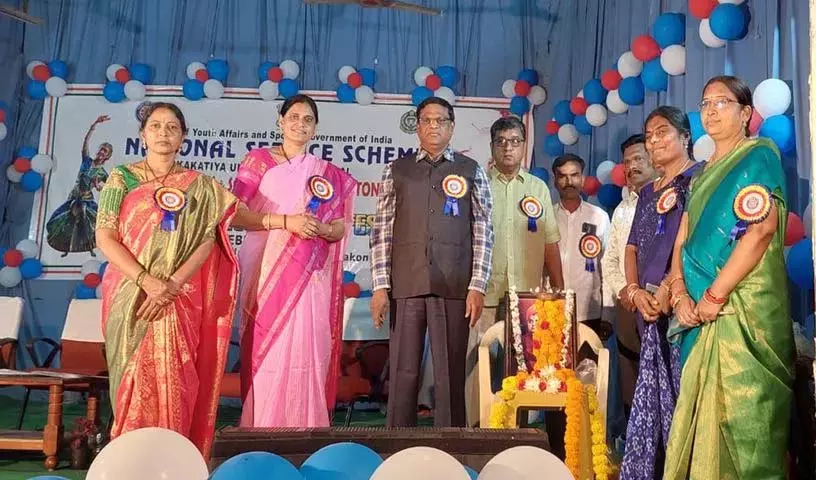 सांस्कृतिक विकास के लिए युवा महोत्सव: KU VC प्रताप रेड्डी सांस्कृतिक विकास के लिए युवा महोत्सव: KU VC प्रताप रेड्डी