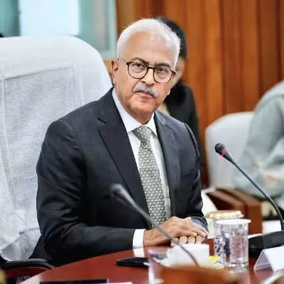 मणिपुर सरकार की सर्वोच्च प्राथमिकता कानून व्यवस्था बनाए रखना है: राज्यपाल मणिपुर सरकार की सर्वोच्च प्राथमिकता कानून व्यवस्था बनाए रखना है: राज्यपाल