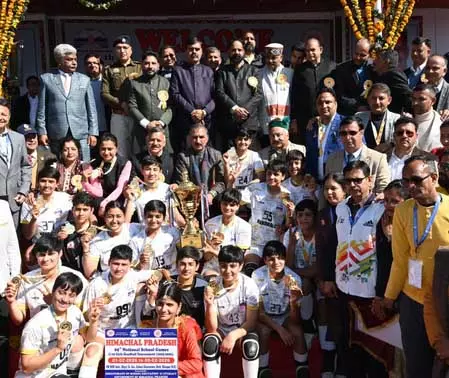 हिमाचल प्रदेश में 1 मार्च से सभी स्कूलों में छात्रों के लिए मोबाइल फोन पर प्रतिबंध हिमाचल प्रदेश में 1 मार्च से सभी स्कूलों में छात्रों के लिए मोबाइल फोन पर प्रतिबंध