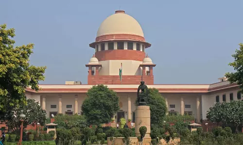 सुप्रीम कोर्ट ने छत्तीसगढ़ हाईकोर्ट का फैसला बदला, रेप केस में फंसे वकील को राहत सुप्रीम कोर्ट ने छत्तीसगढ़ हाईकोर्ट का फैसला बदला, रेप केस में फंसे वकील को राहत
