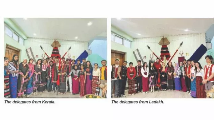 Nagaland: केरल और लद्दाख के प्रतिनिधियों ने ‘मेखला बुधवार’ मनाया Nagaland: केरल और लद्दाख के प्रतिनिधियों ने ‘मेखला बुधवार’ मनाया