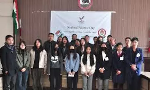 Nagaland: एडीसी और ईआरओ मोकोकचुंग ने बीएलओ को जानकारी दी Nagaland: एडीसी और ईआरओ मोकोकचुंग ने बीएलओ को जानकारी दी
