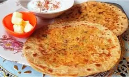 Pav Bhaji Paratha Recipe: नाश्ते में खाएं पाव भाजी पराठा, फटाफट नोट कर लें रेसिपी Pav Bhaji Paratha Recipe: नाश्ते में खाएं पाव भाजी पराठा, फटाफट नोट कर लें रेसिपी