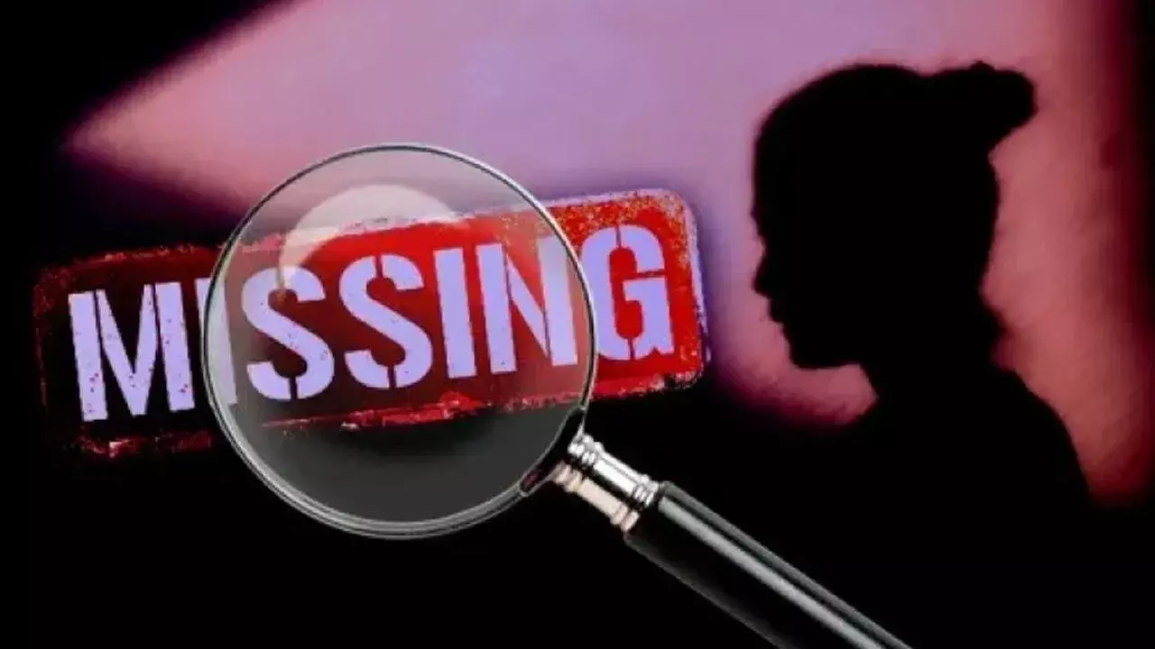 Allahabad: 2 साल में यूपी में 1.08 लाख गुमशुदा, सिर्फ 9,700 मिले Allahabad: 2 साल में यूपी में 1.08 लाख गुमशुदा, सिर्फ 9,700 मिले