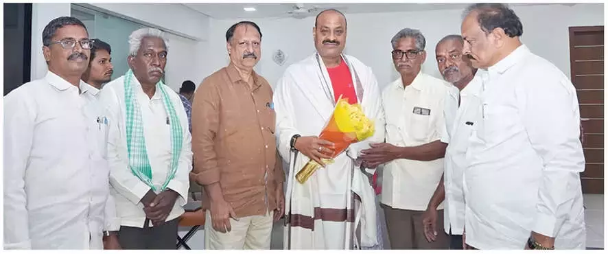 Andhra: राज्य के किसानों को पाम ऑयल की कीमतों में तेलंगाना से ज़्यादा बढ़त मिली
