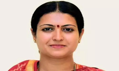 विदेश मंत्रालय ने चाड में फंसे आठ सरकारी पक्षी पकड़ने वालों को सहायता प्रदान की: Prabha Mallikarjun विदेश मंत्रालय ने चाड में फंसे आठ सरकारी पक्षी पकड़ने वालों को सहायता प्रदान की: Prabha Mallikarjun