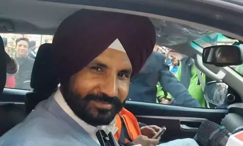 राहुल गांधी की गद्दार टिप्पणी के बीच Punjab कांग्रेस अध्यक्ष अमरिंदर वारिंग ने रवनीत बिट्टू की आलोचना की राहुल गांधी की गद्दार टिप्पणी के बीच Punjab कांग्रेस अध्यक्ष अमरिंदर वारिंग ने रवनीत बिट्टू की आलोचना की