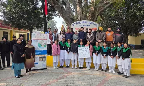 Jalandhar: प्रोजेक्ट रोशनी के तहत 660 छात्रों का मुफ्त आंखों का चेक-अप किया गया