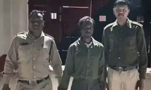 झाड़ियों में बच्ची से अनैतिक कृत्य, दरिंदा पड़ोसी अरेस्ट