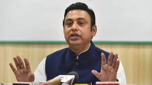 संसद वॉकआउट पर BJP प्रवक्ता का राहुल गांधी पर हमला