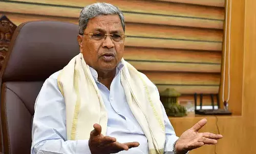 कर्नाटक की राजनीति में उथल-पुथल, CM ने बजट से पहले की बैठकें शुरू की कर्नाटक की राजनीति में उथल-पुथल, CM ने बजट से पहले की बैठकें शुरू की