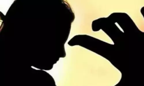 रुद्री डेम घूमाने के बहाने दोस्त के घर ले जाकर किया रेप, दो लड़के गिरफ्तार