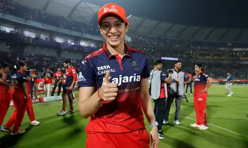 WPL 2026 जीत को श्रेयंका ने स्मृति को डेडिकेट किया