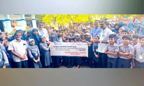 Kerala: गोल्डन सेंट्रल स्कूल के छात्रों ने मरीजों की मदद की