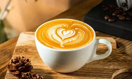 अगर आप ज़्यादा Coffee पीते हैं तो क्या होता है? अगर आप ज़्यादा Coffee पीते हैं तो क्या होता है?