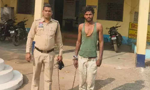 गड़ासा से दहशत फैलाया, नवापारा का बदमाश गिरफ्तार
