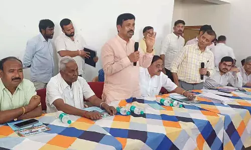 संत सेवालाल जयंती उत्सव मेले की सफलता के लिए सभी का सहयोग ज़रूरी है: Lamani संत सेवालाल जयंती उत्सव मेले की सफलता के लिए सभी का सहयोग ज़रूरी है: Lamani