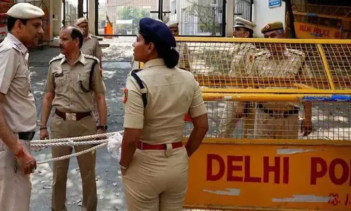 BJP ने लापता लड़कियों को लेकर पेड कैंपेन का आरोप लगाया, दिल्ली पुलिस ने दावों को खारिज किया BJP ने लापता लड़कियों को लेकर पेड कैंपेन का आरोप लगाया, दिल्ली पुलिस ने दावों को खारिज किया