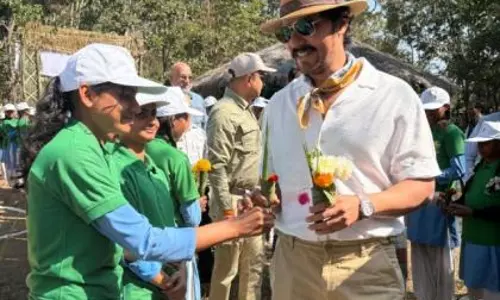 Randeep Hooda ने स्वच्छता और पर्यावरण के महत्व पर दिया प्रेरक संदेश Randeep Hooda ने स्वच्छता और पर्यावरण के महत्व पर दिया प्रेरक संदेश
