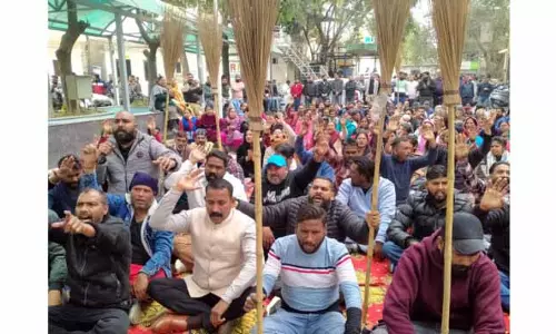 श्रमिकों को रोज़गार देने के लिए NGO सिस्टम को खत्म करें: MWU श्रमिकों को रोज़गार देने के लिए NGO सिस्टम को खत्म करें: MWU