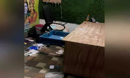 खंडगिरी गेस्ट हाउस में देर रात हुई डकैती से भुवनेश्वर में दहशत फैल गई खंडगिरी गेस्ट हाउस में देर रात हुई डकैती से भुवनेश्वर में दहशत फैल गई